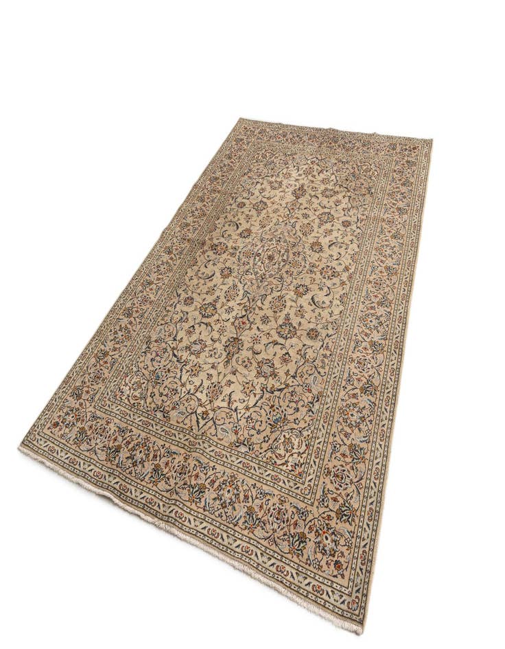 Detail image of 6' 6 x 9' 7 Kashan Wool Rug