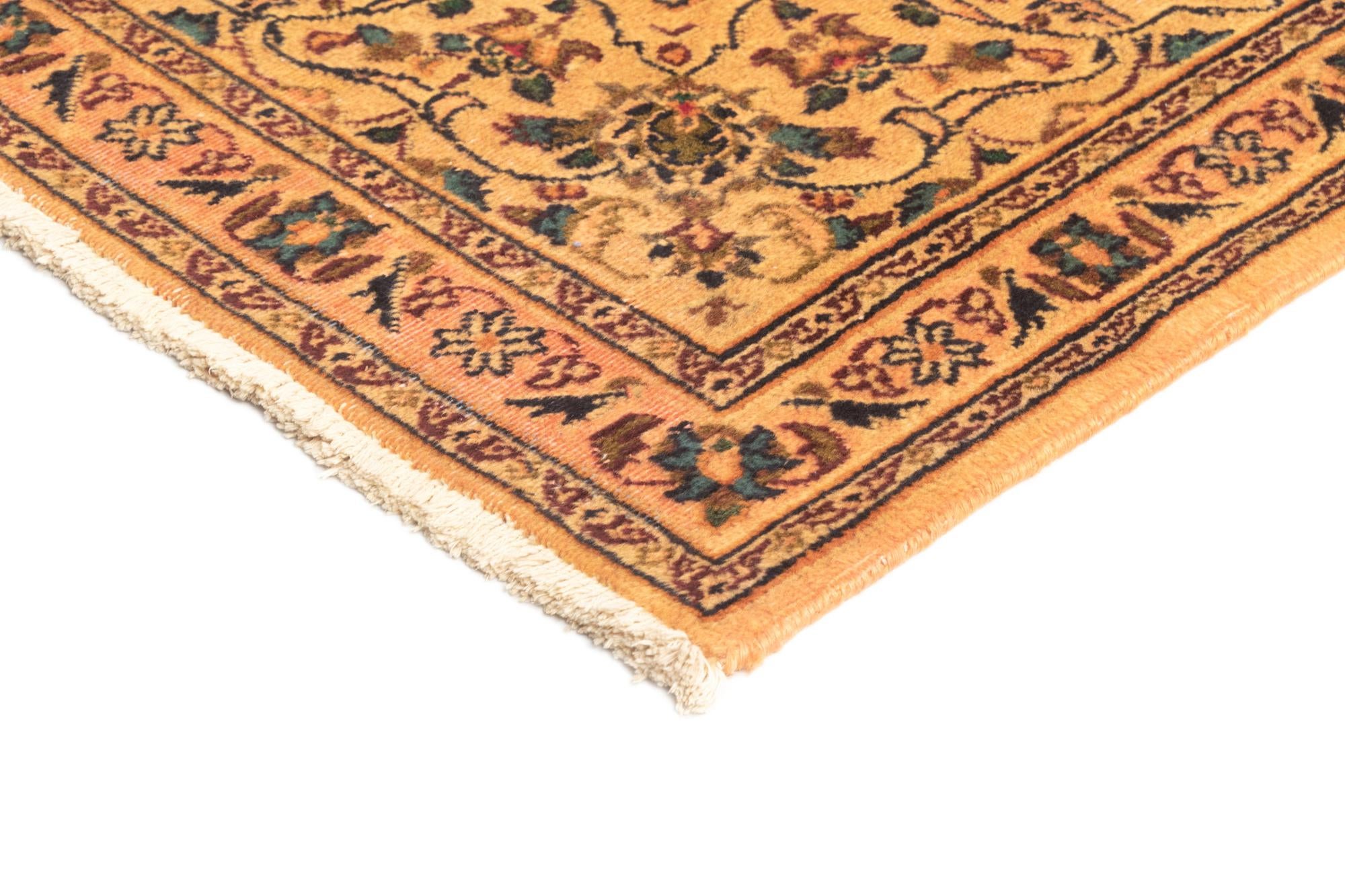 6' 2 x 9' 2 Kashan Rug