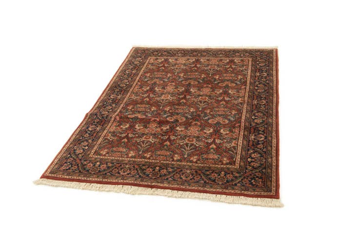 Detail image of 4' 4 x 6' 1 Kashan Rug