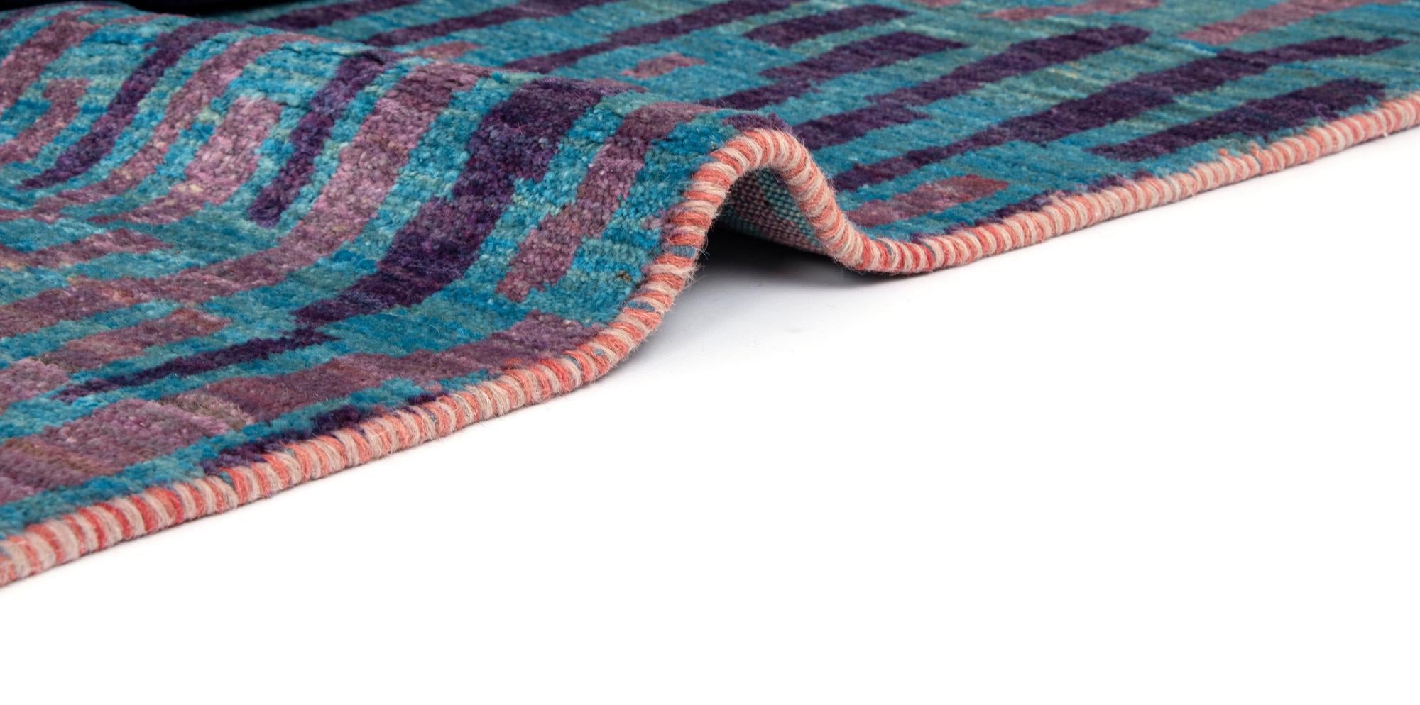8' 2 x 9' 7 Kashkuli Wool Rug