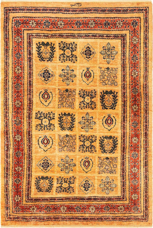 Detail image of 3' 5 x 5' 1 Kashkuli Wool Rug