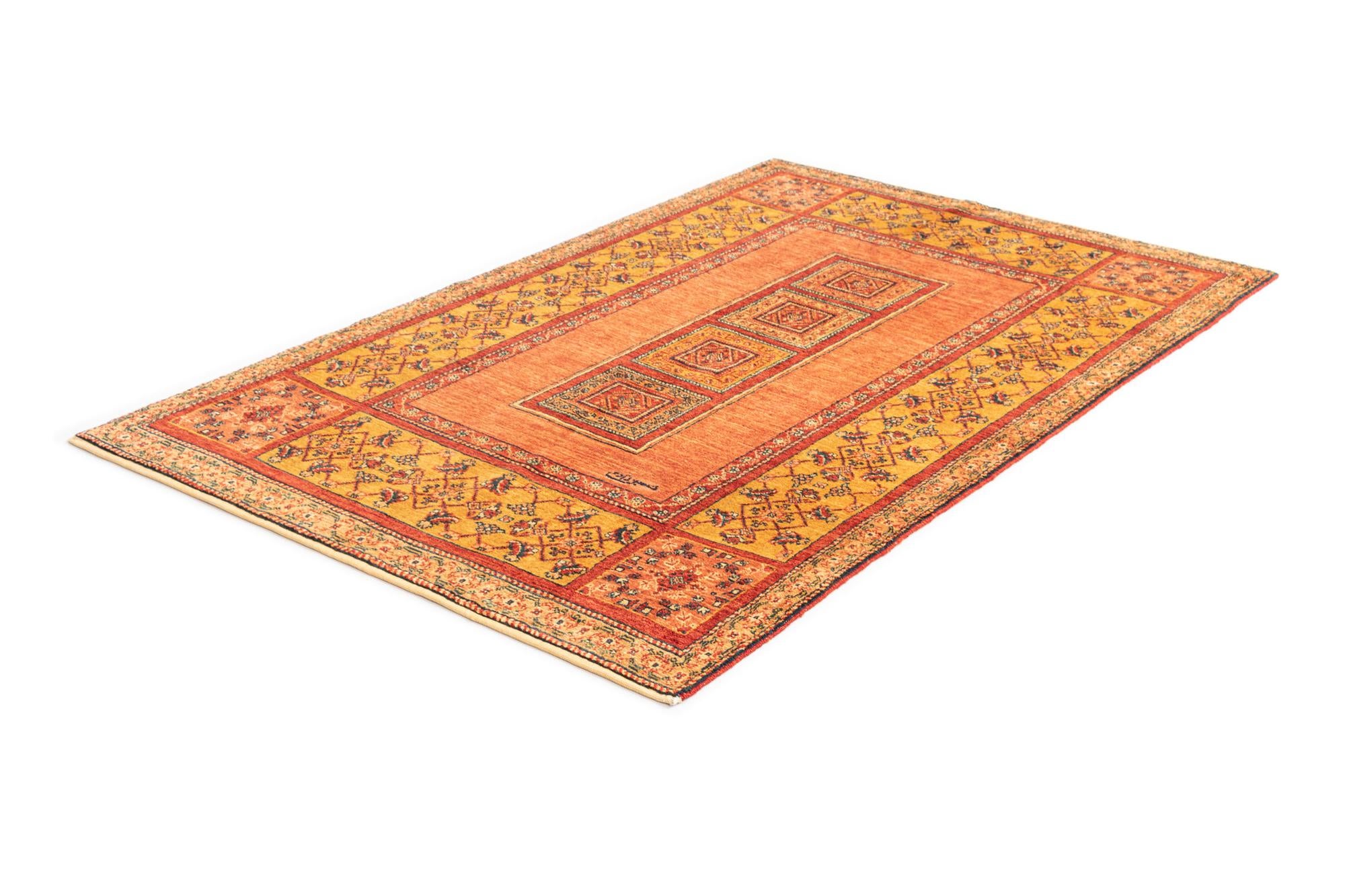3' 6 x 5' 7 Kashkuli Wool Rug