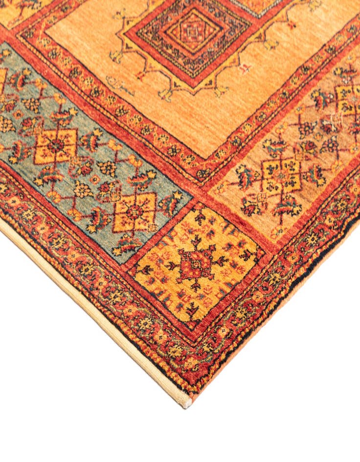 Detail image of 3' 6 x 6' Kashkuli Wool Rug