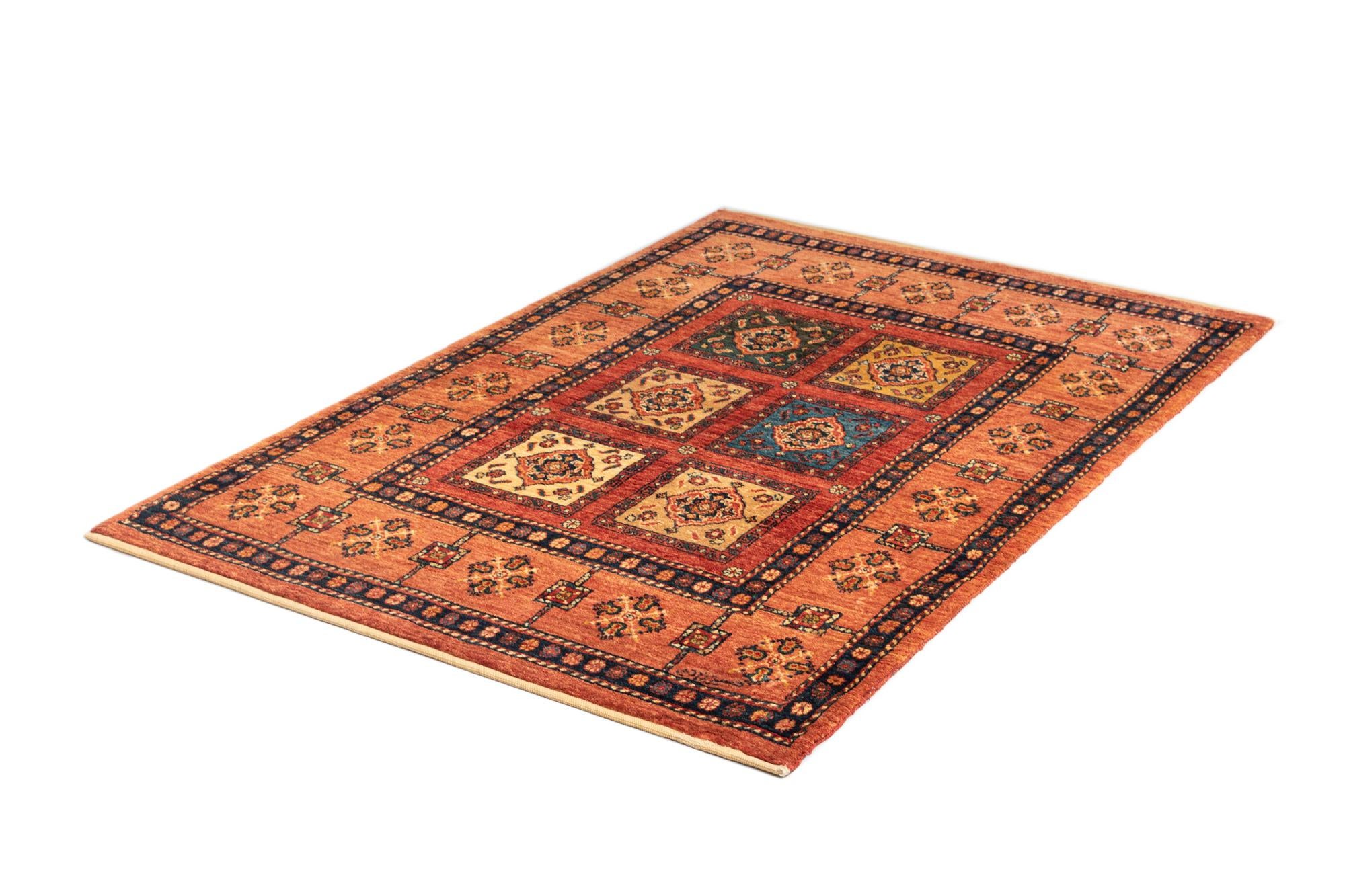 3' 5 x 4' 11 Kashkuli Wool Rug