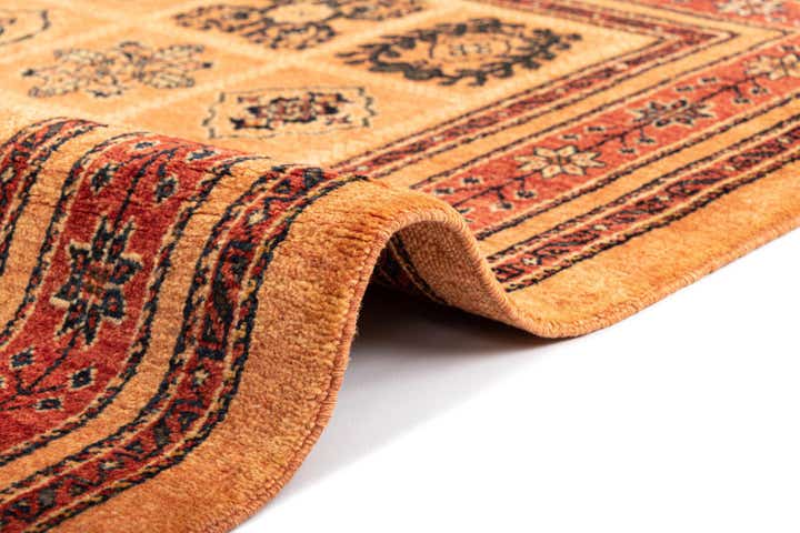 3' 7 x 4' 11 Kashkuli Wool Rug