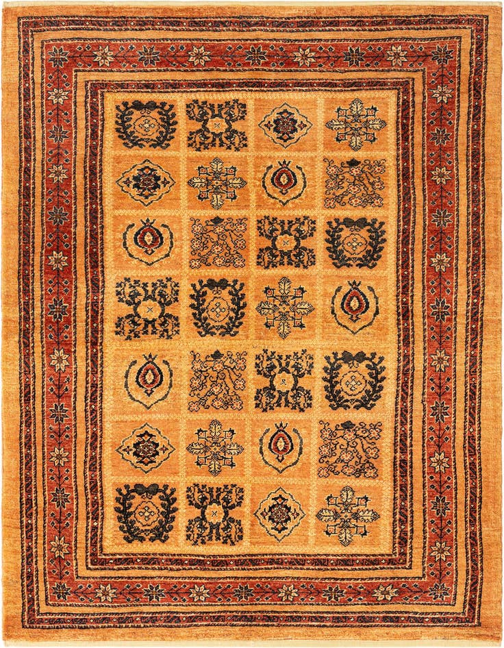 Detail image of 3' 7 x 4' 11 Kashkuli Wool Rug