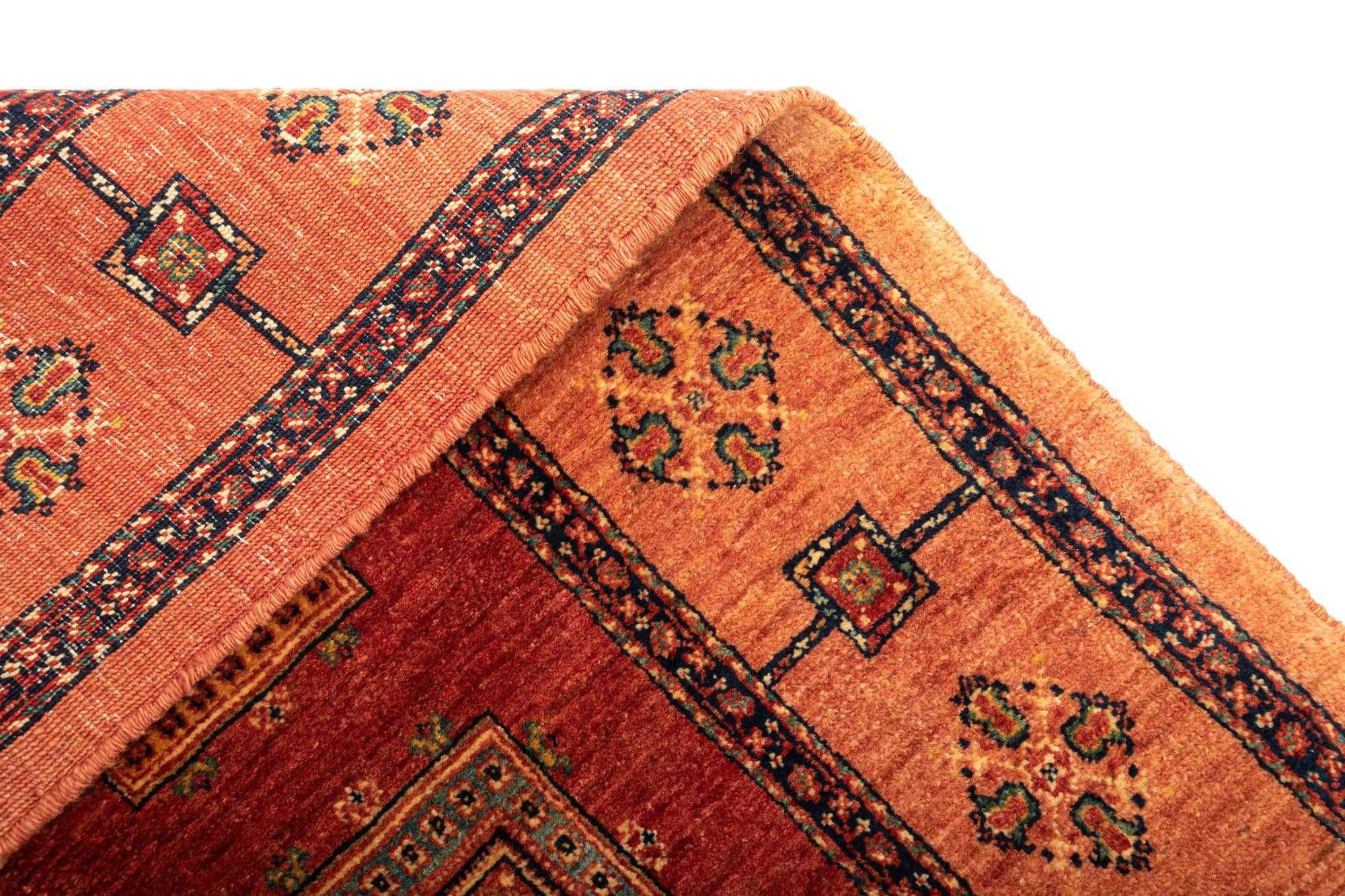 3' 4 x 5' 11 Kashkuli Wool Rug