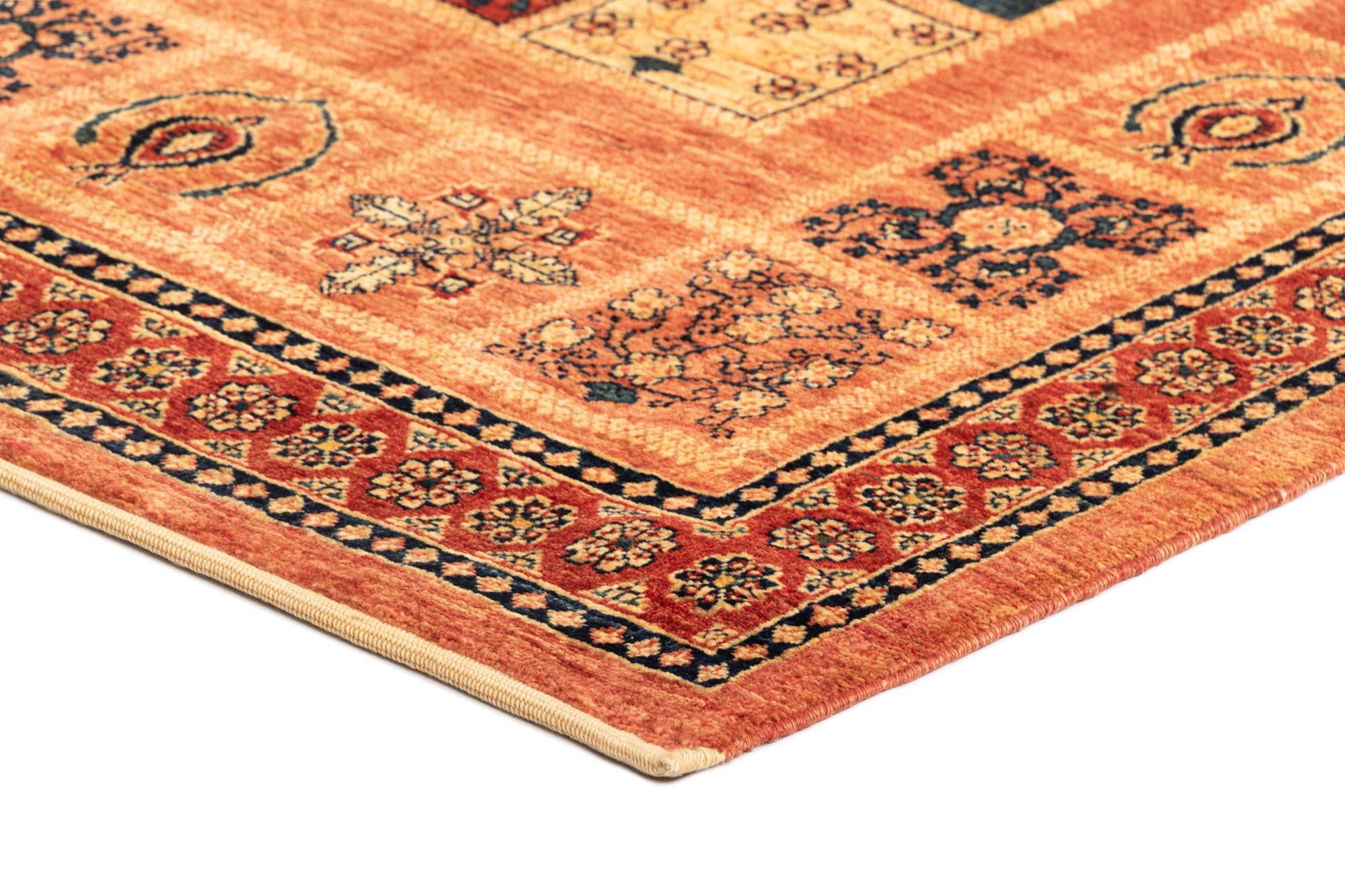 3' 7 x 5' 10 Kashkuli Wool Rug