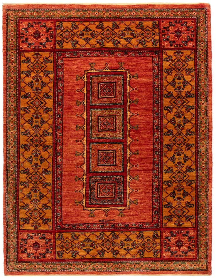 Detail image of 3' 6 x 5' 9 Kashkuli Rug