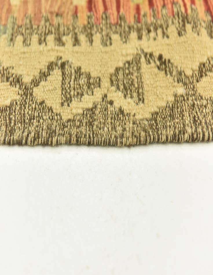 Detail image of 4' 6 x 6' 6  Hand Woven Kilim Maymana Wool Rug