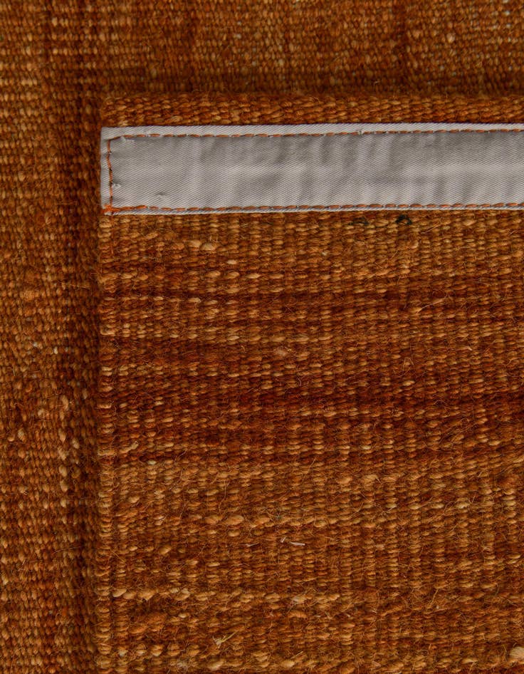 Detail image of 6' 9 x 9'  Hand Woven Kilim Modern Wool Rug