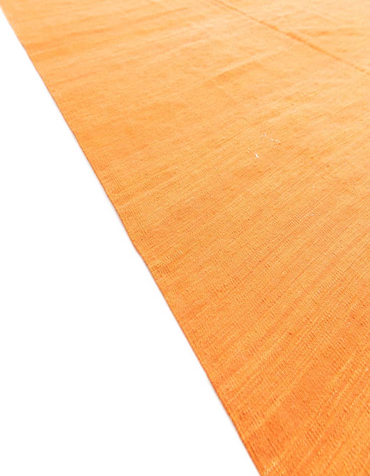 Detail image of 6' 6 x 10'  Hand Woven Kilim Modern Wool Rug