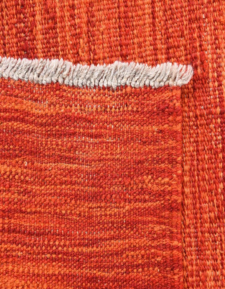 Detail image of 4' 7 x 6' 6  Hand Woven Kilim Modern Wool Rug