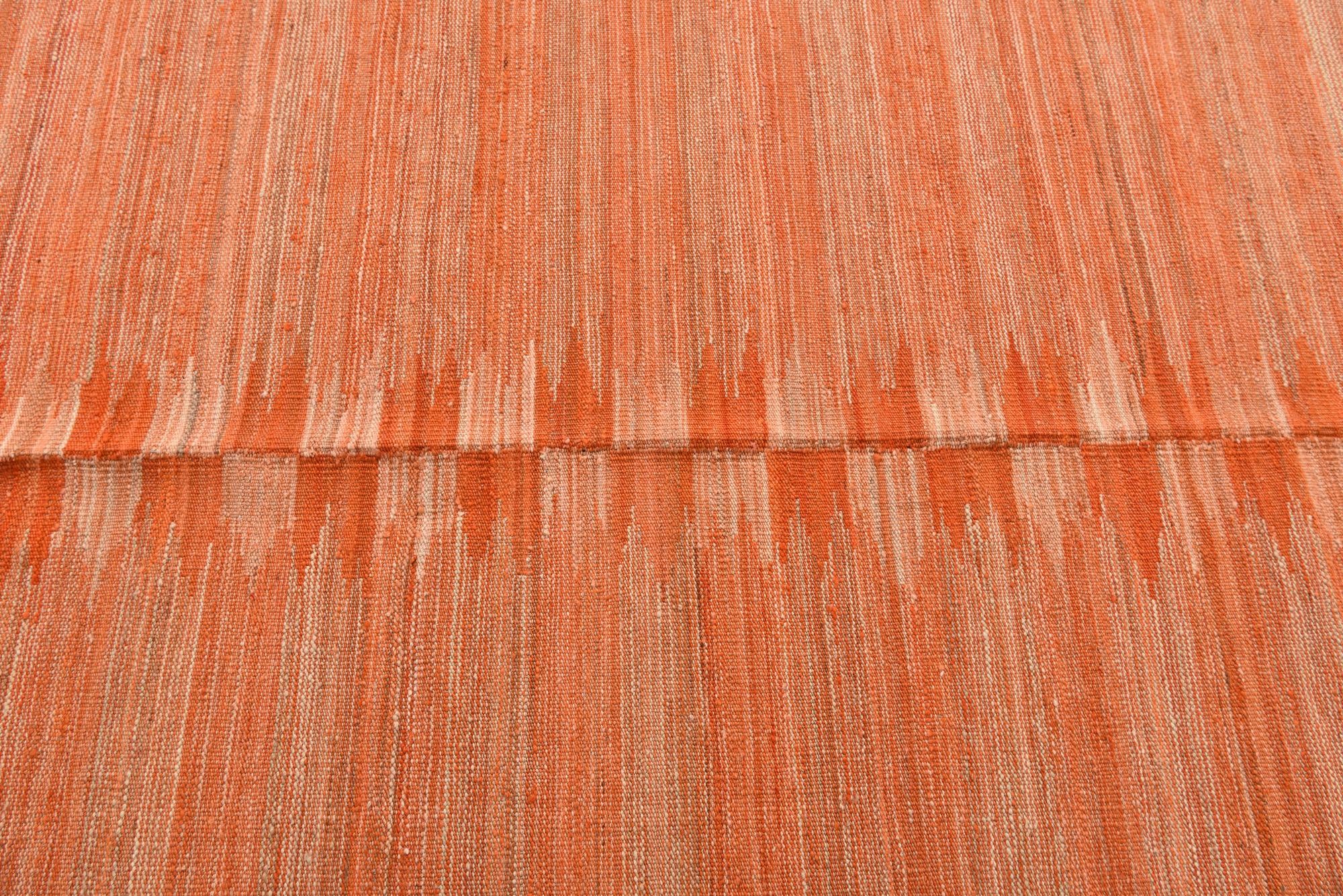 4' 3 x 5' 9 Hand Woven Kilim Modern Wool Rug