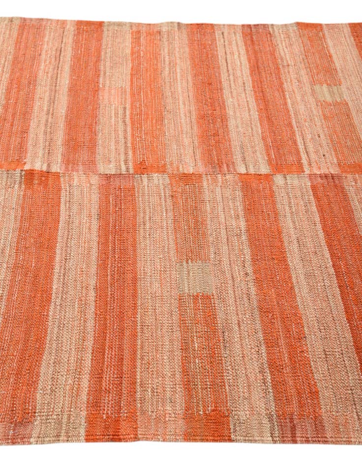 Detail image of 4' 5 x 5' 10  Hand Woven Kilim Modern Wool Rug