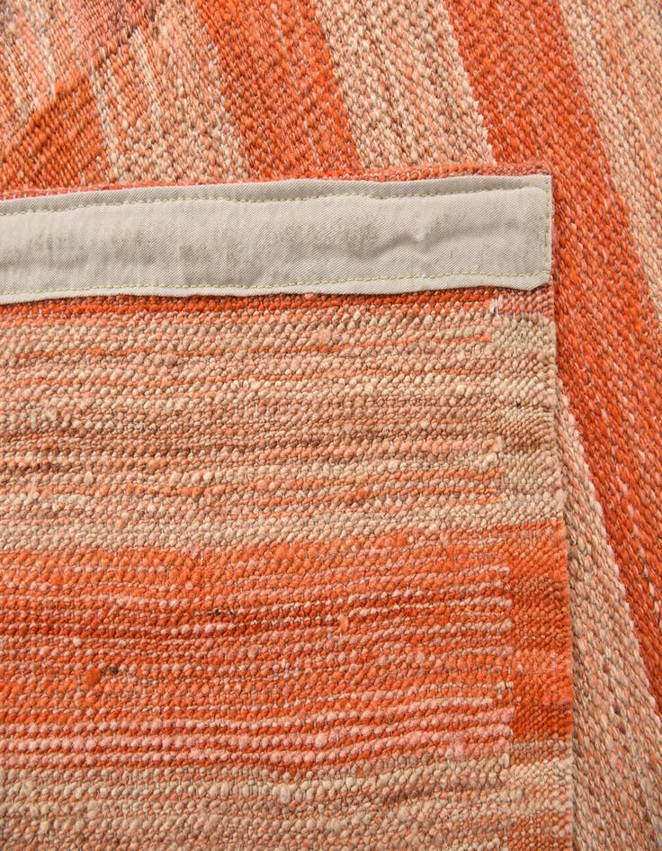 Detail image of 4' 5 x 5' 10  Hand Woven Kilim Modern Wool Rug