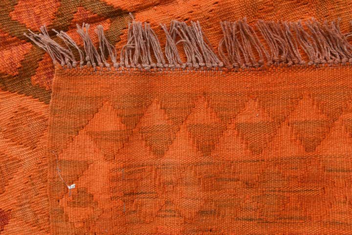 5' 9 x 8' 3 Hand Woven Kilim Modern Wool Rug