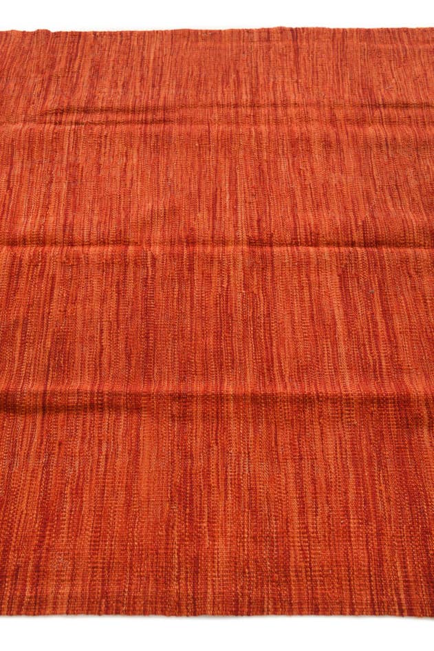 Detail image of 4' 4 x 5' 10 Hand Woven Kilim Modern Wool Rug