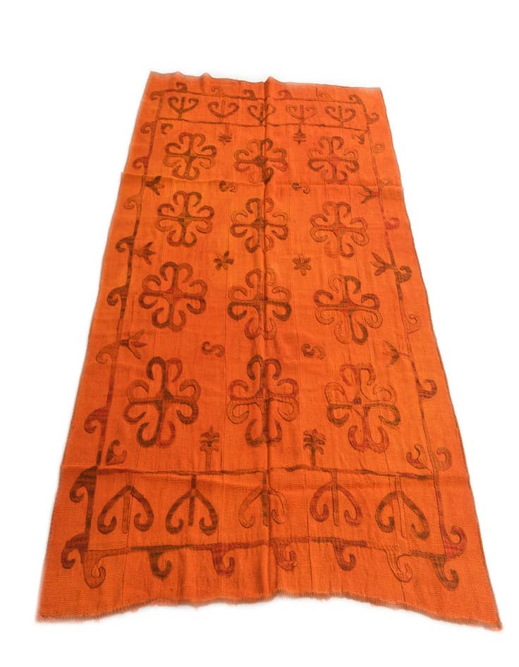 Detail image of 5' 4 x 7' 3  Hand Woven Kilim Suzani Wool Rug