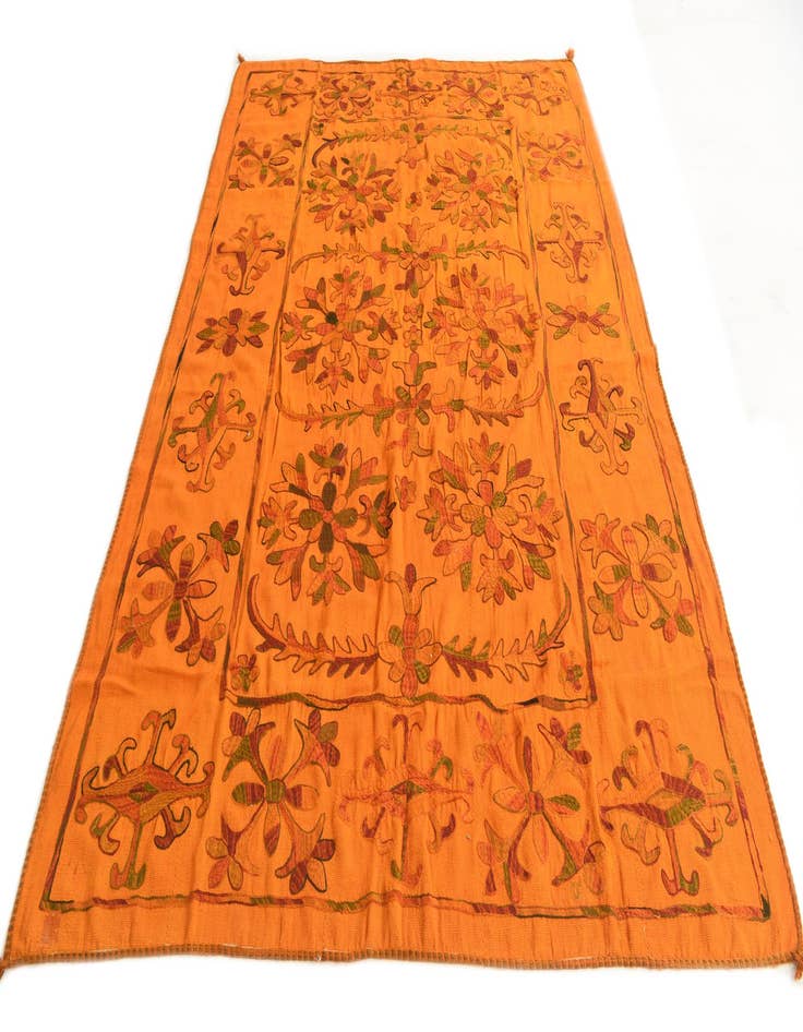 Detail image of 6' 8 x 9' 8  Hand Woven Kilim Suzani Wool Rug