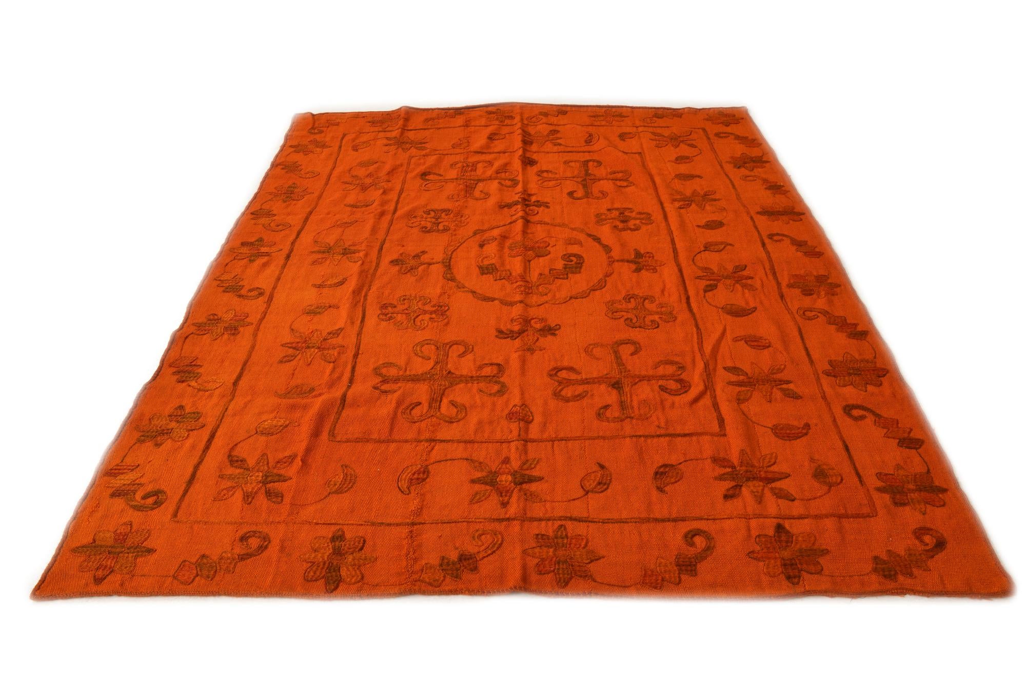 5' 9 x 7' 7 Hand Woven Kilim Suzani Wool Rug
