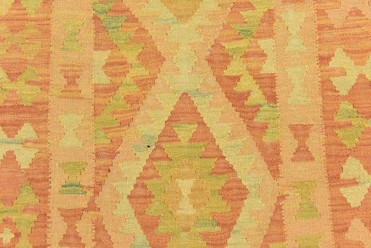 Detail image of 3' 2 x 5' Hand Woven Kilim Waziri Wool Rug