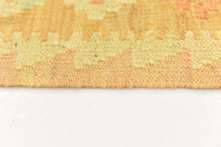Detail image of 3' 2 x 5' Hand Woven Kilim Waziri Wool Rug