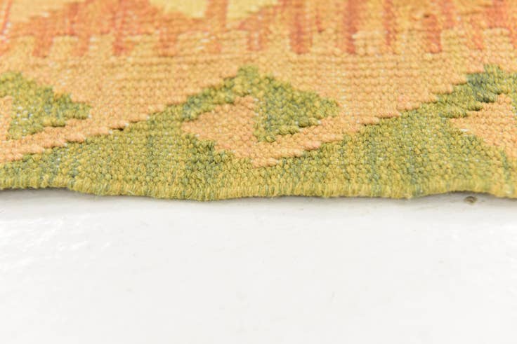 Detail image of 3' 4 x 5' Hand Woven Kilim Waziri Wool Rug