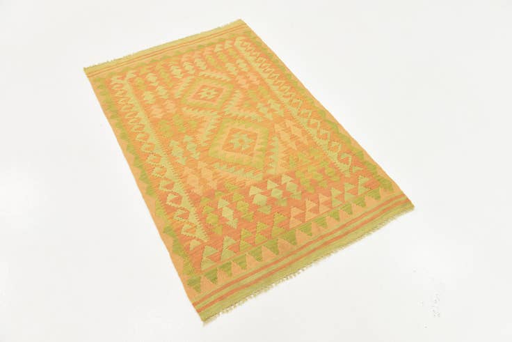 Detail image of 3' x 4' 9 Hand Woven Kilim Waziri Wool Rug