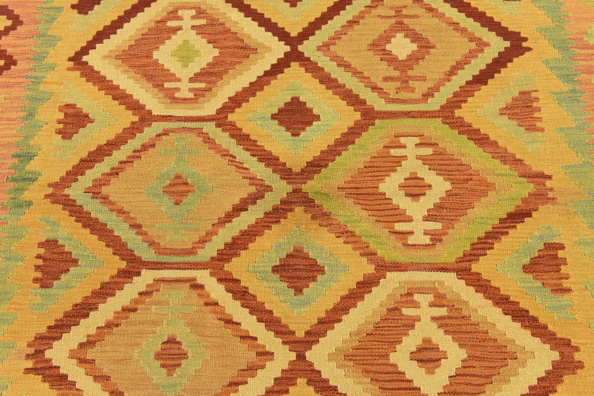 4' 9 x 6' 6 Hand Woven Kilim Waziri Wool Rug