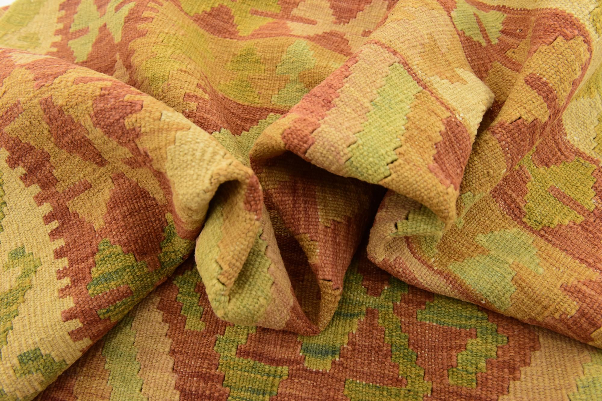 4' 10 x 6' 7 Hand Woven Kilim Waziri Wool Rug