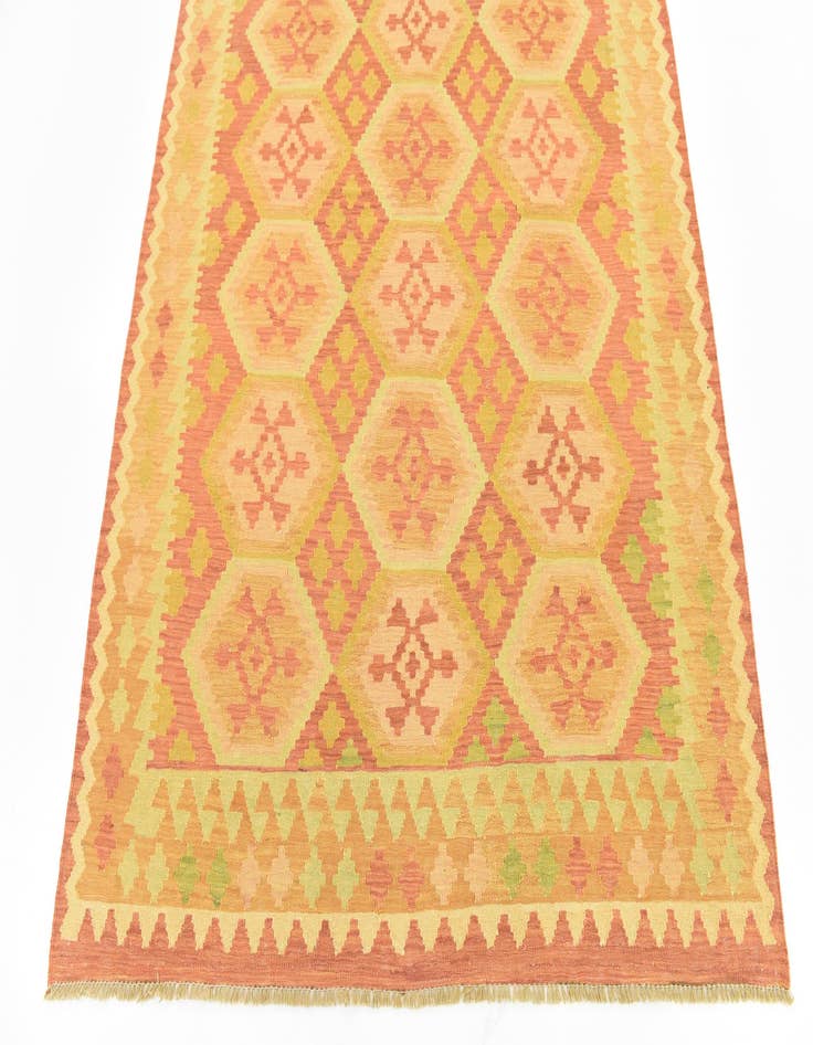 Detail image of 4' 10 x 6' 7  Hand Woven Kilim Waziri Wool Rug