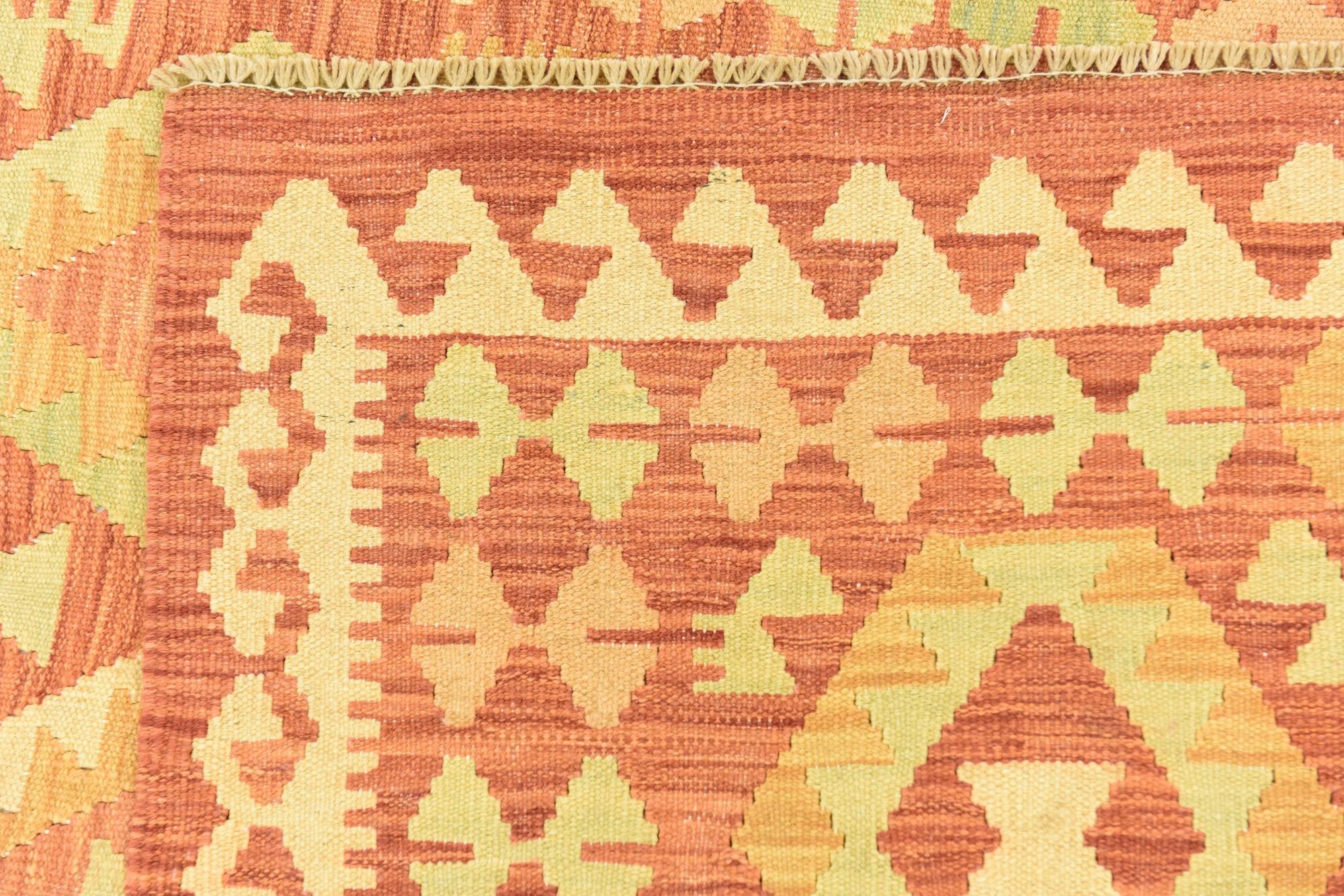 3' 9 x 6' 6 Hand Woven Kilim Waziri Wool Rug