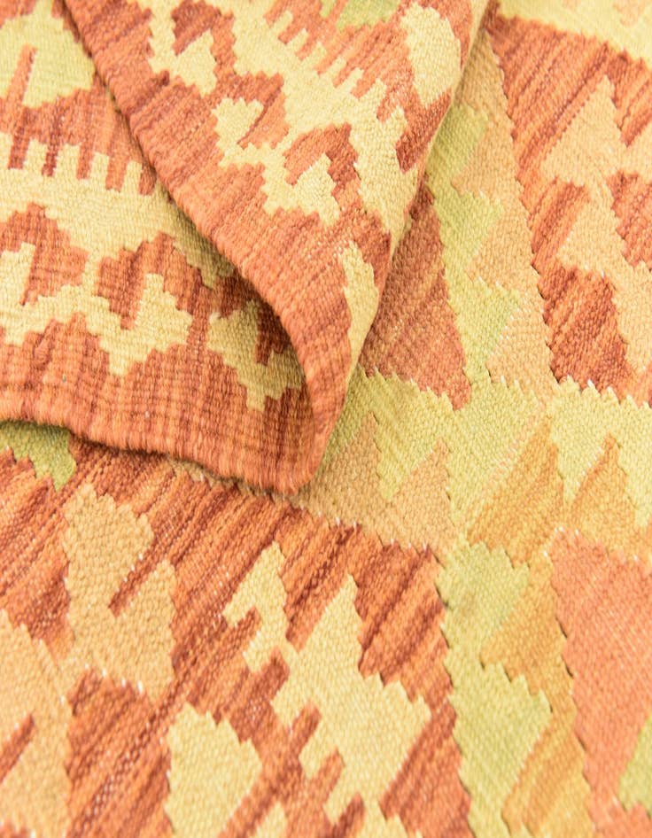 Detail image of 3' 9 x 6' 6  Hand Woven Kilim Waziri Wool Rug