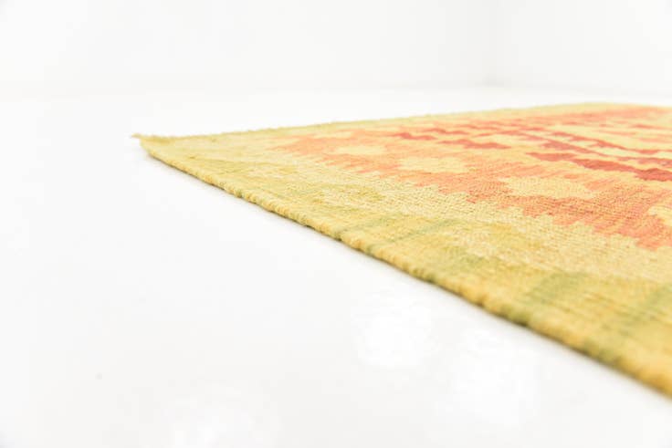 Detail image of 4' 6 x 6' 8 Hand Woven Kilim Waziri Wool Rug