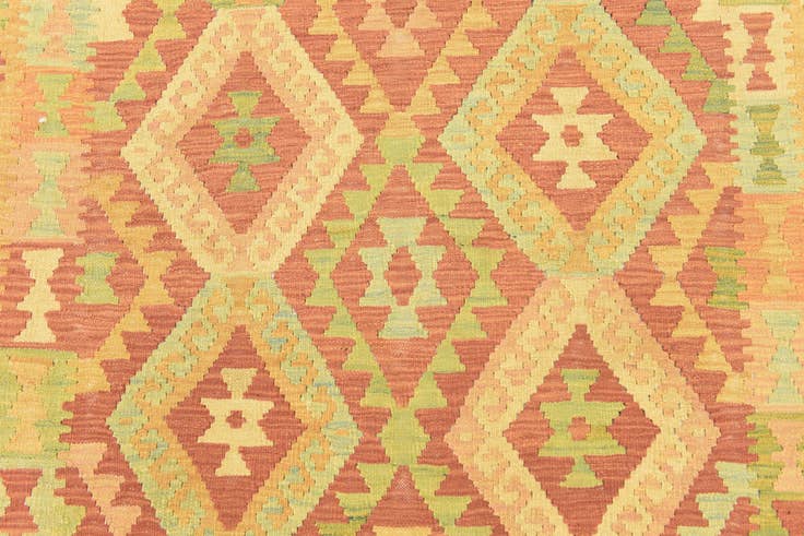 Detail image of 145cm x 200cm Hand Woven Kilim Waziri Wool Rug