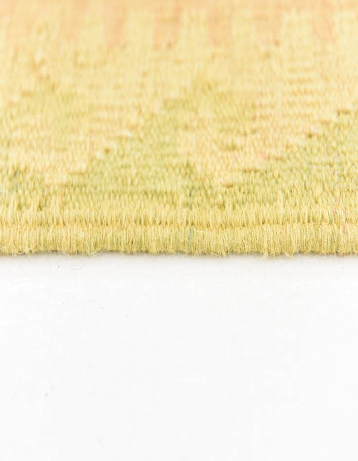 Detail image of 4' 10 x 6' 6  Hand Woven Kilim Waziri Wool Rug