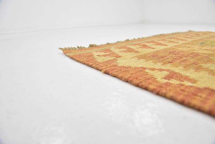 Detail image of 2' 7 x 4' Hand Woven Kilim Waziri Wool Rug