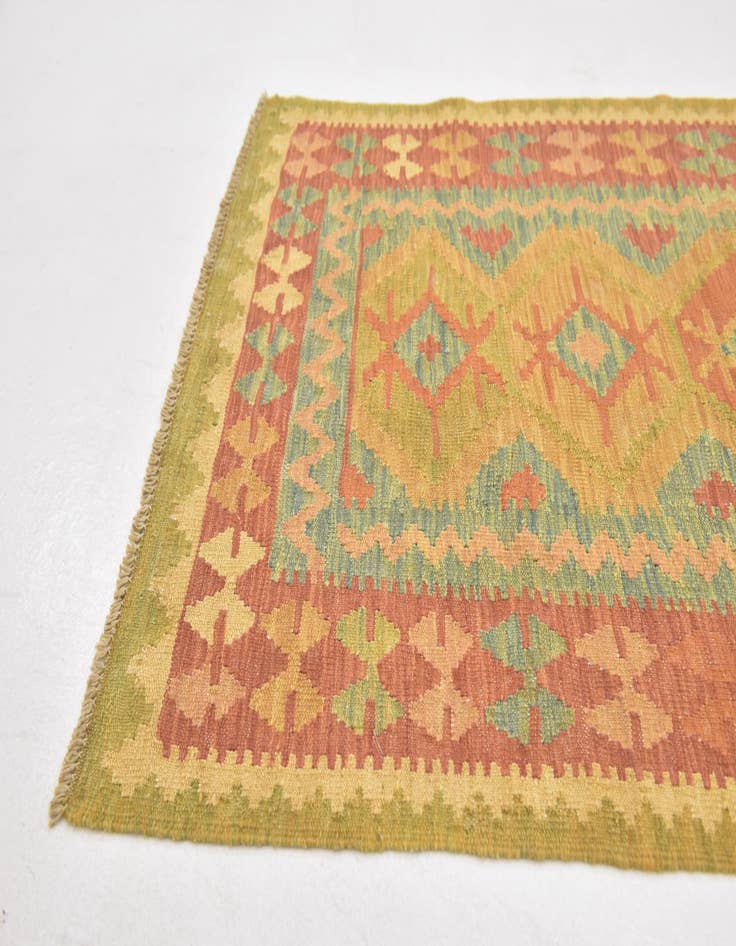 Detail image of 2' 7 x 4'  Hand Woven Kilim Waziri Wool Rug