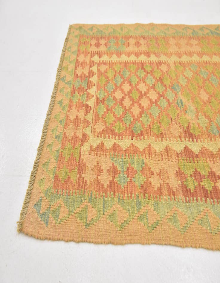 Detail image of 2' 7 x 4' 5  Hand Woven Kilim Waziri Wool Rug