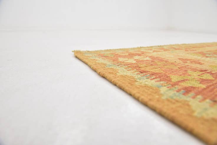 Detail image of 2' 8 x 4' Hand Woven Kilim Waziri Wool Rug