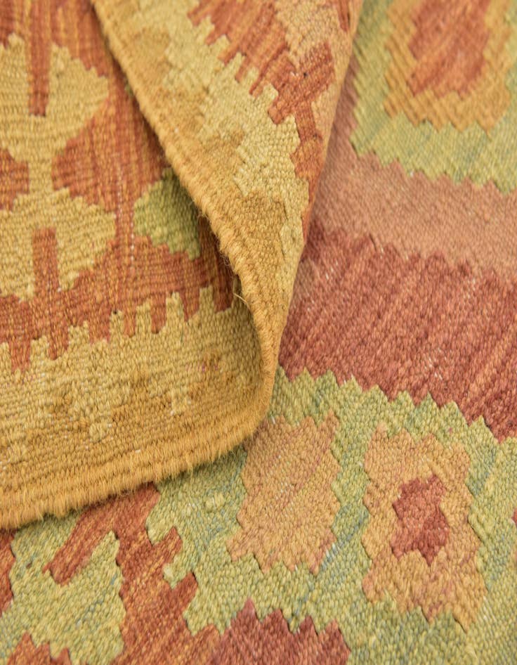 Detail image of 2' 9 x 4'  Hand Woven Kilim Waziri Wool Rug