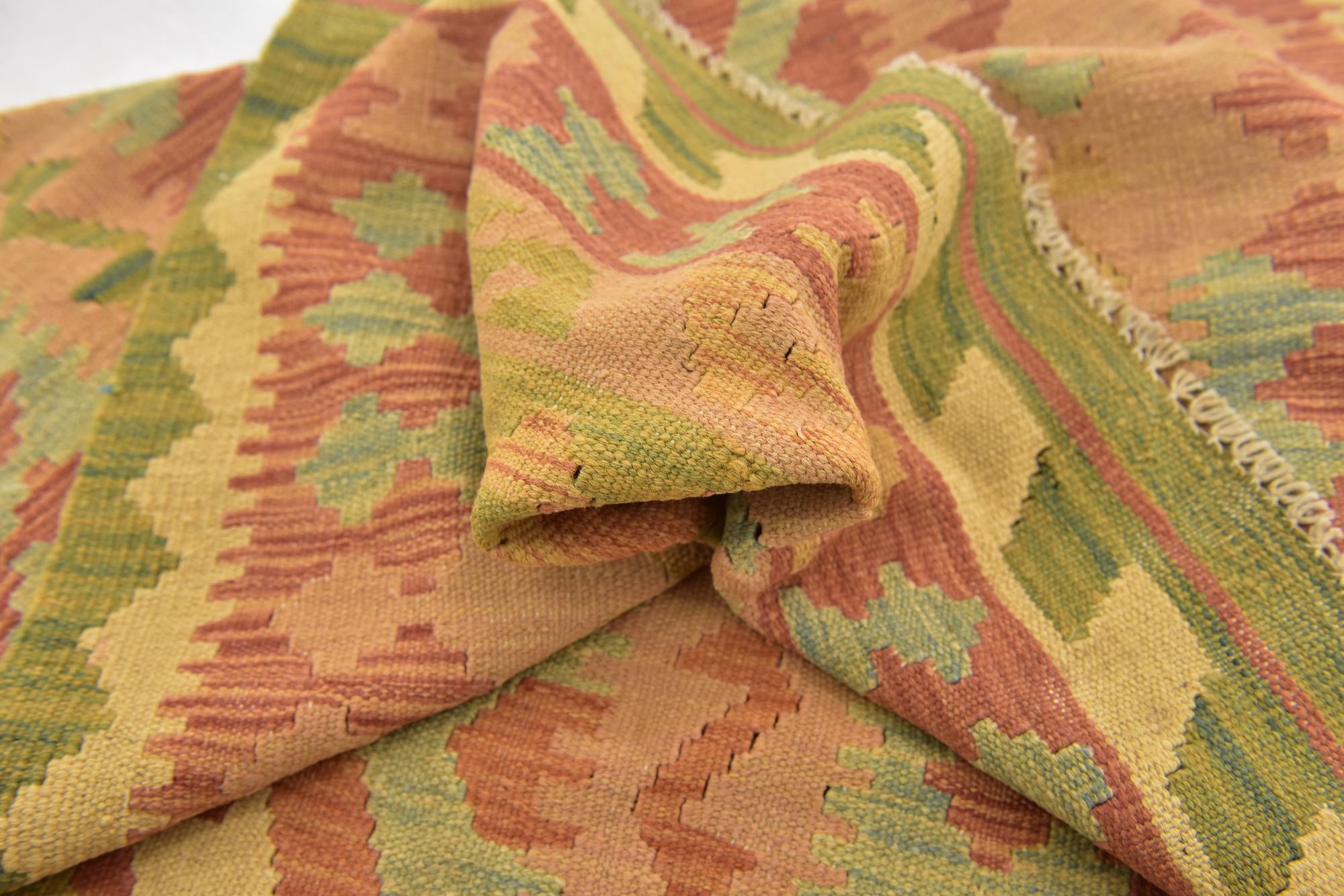 3' x 5' Hand Woven Kilim Waziri Wool Rug