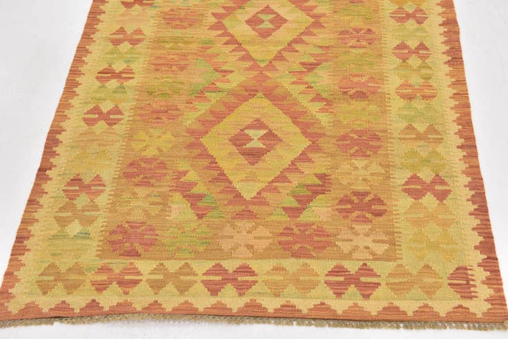 Detail image of 3' 2 x 5' Hand Woven Kilim Waziri Wool Rug