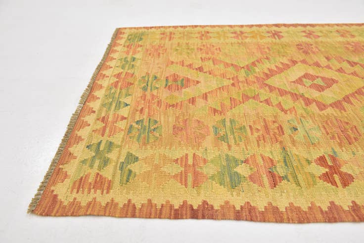 Detail image of 3' 2 x 5' Hand Woven Kilim Waziri Wool Rug