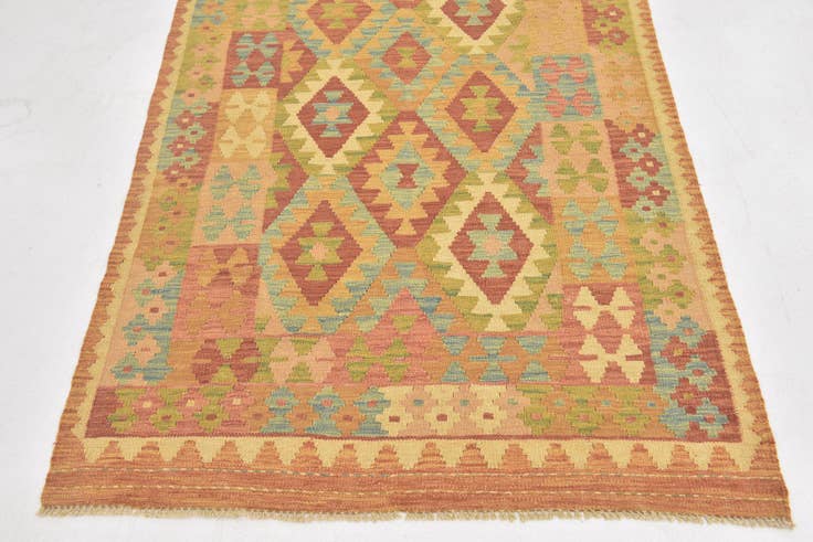 Detail image of 3' 5 x 5' Hand Woven Kilim Waziri Wool Rug