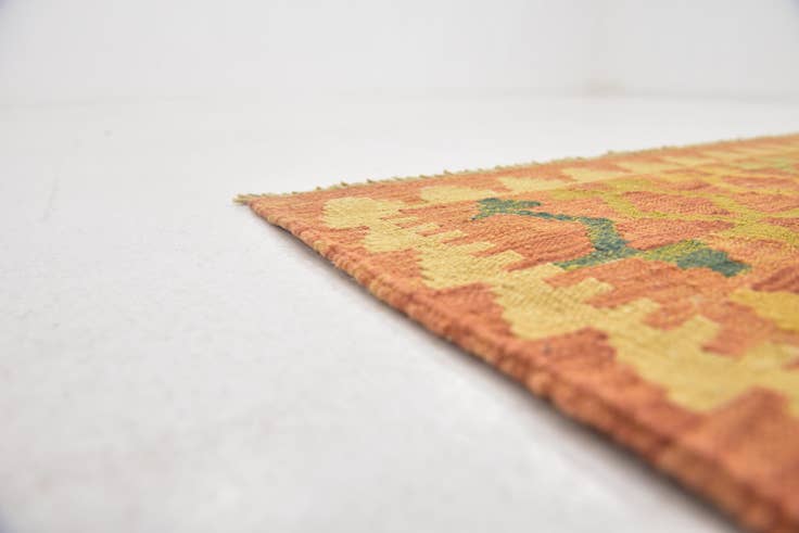 Detail image of 2' 10 x 4' 10 Hand Woven Kilim Waziri Wool Rug