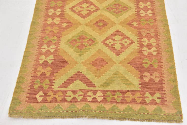Detail image of 3' x 4' 9 Hand Woven Kilim Waziri Wool Rug