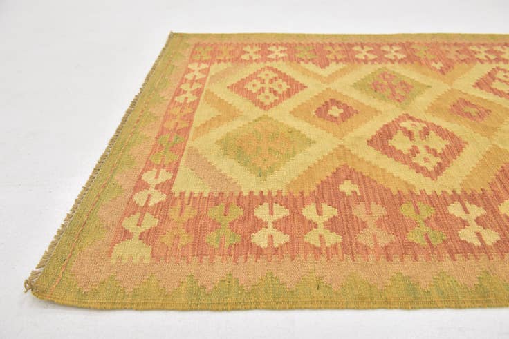 Detail image of 3' x 4' 9 Hand Woven Kilim Waziri Wool Rug