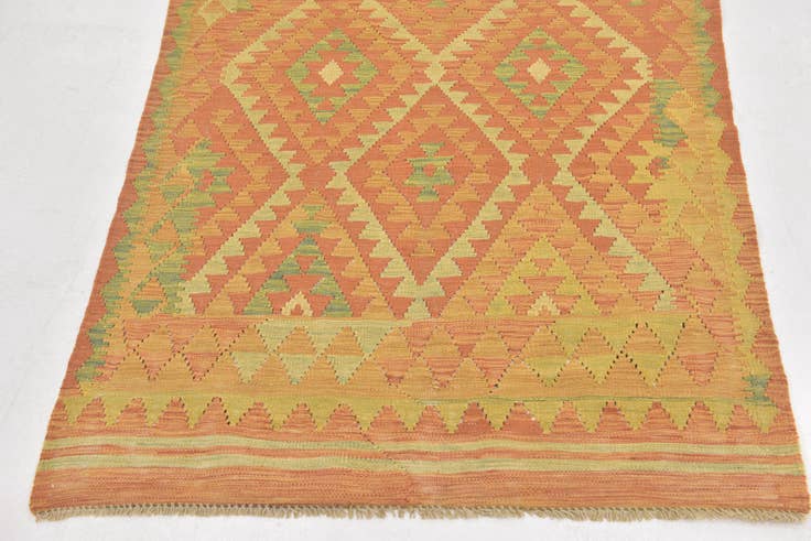 Detail image of 3' 3 x 4' 10 Hand Woven Kilim Waziri Wool Rug